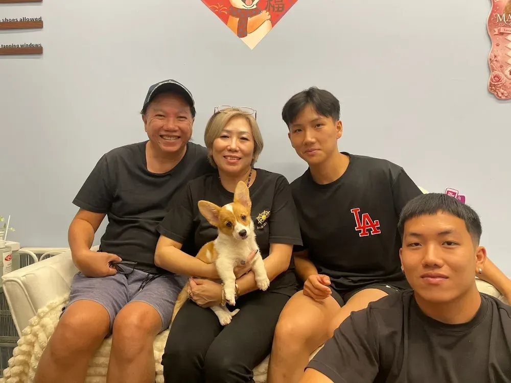 Puppy photo taken by Jaden Chua, a Curious Tails customer